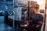 Hübner Computer Systeme berät über Backup und storage